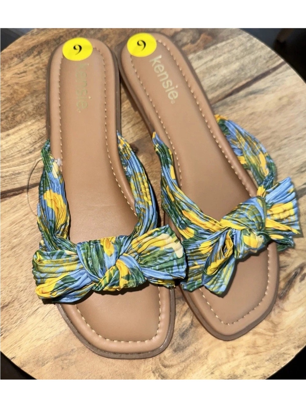 Kensie Floral Knot Slide Sandals in Blue, Yellow & Tan sz 9